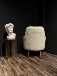 01a2a9a8-b45c-48f1-b344-976cfa64ba41