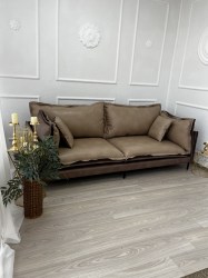 5a04f686-a26e-41b6-9379-3e94e9d80d32