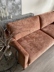 cc27da17-bb68-43ab-bac5-2bb7089a3476