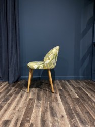 da353fc8-99d9-49fb-b6e9-309e66201956